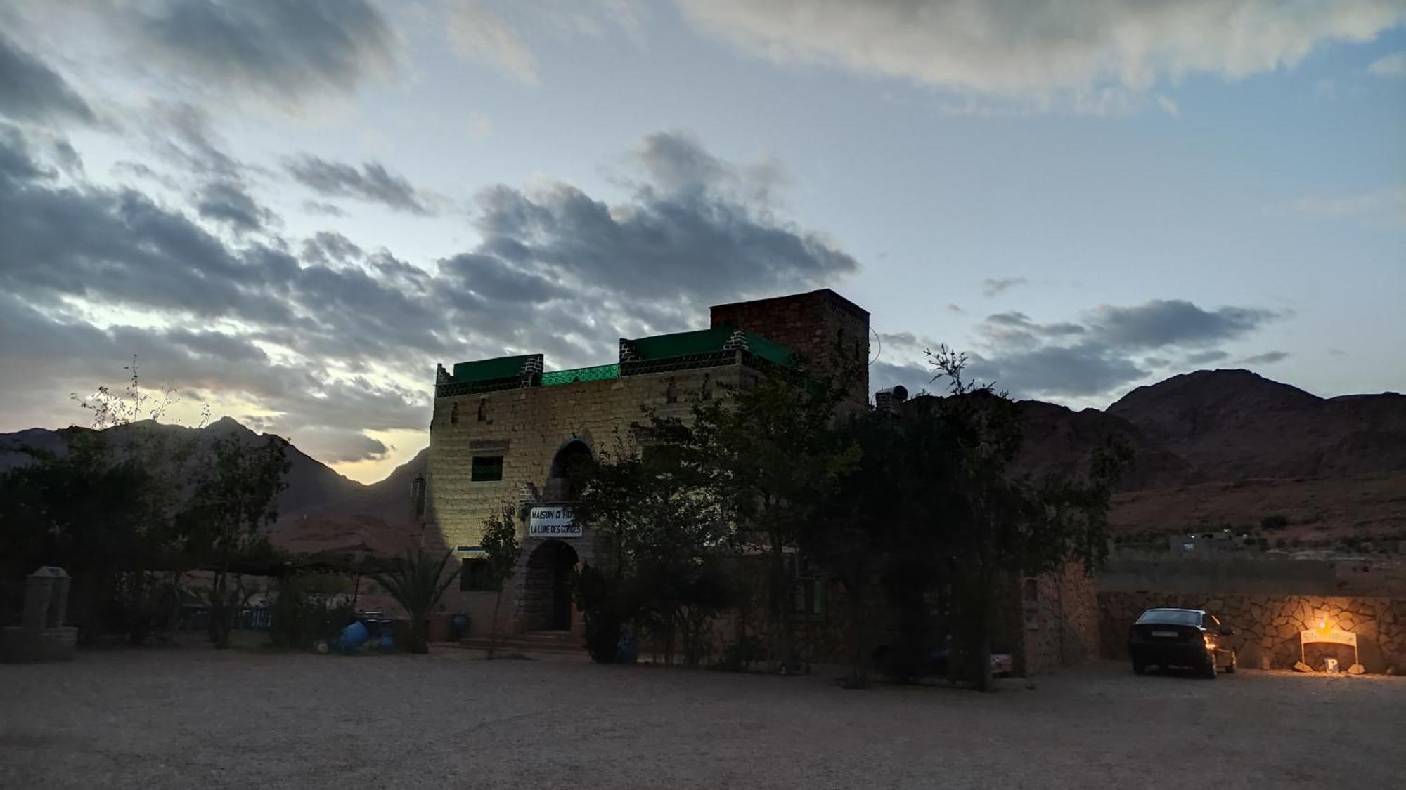 Maison La Lune Des Gorges Tinghir Exterior foto